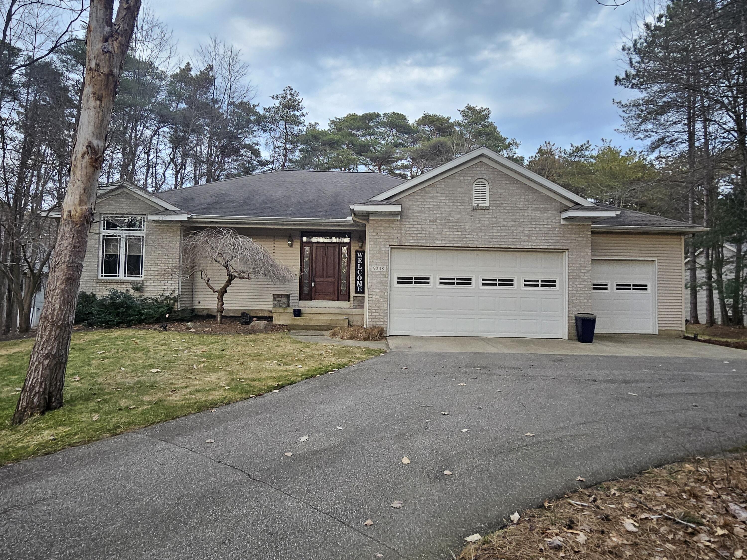 9248 Lake Gerald Drive NE