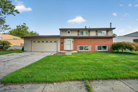 Photo for 31882 Lynne Drive