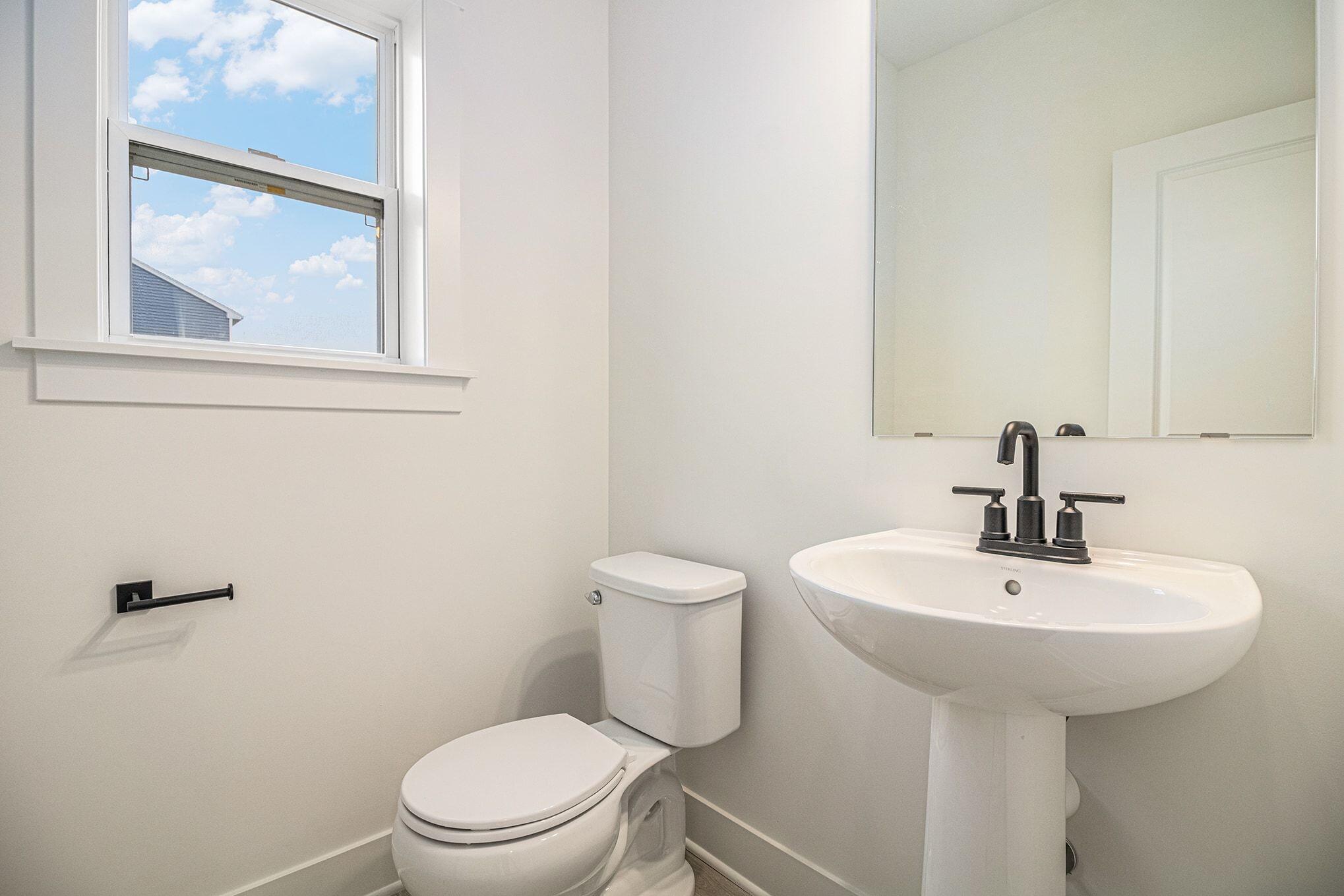 7946 Snow View Drive SE