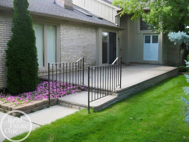 43169 W Kirkwood Drive