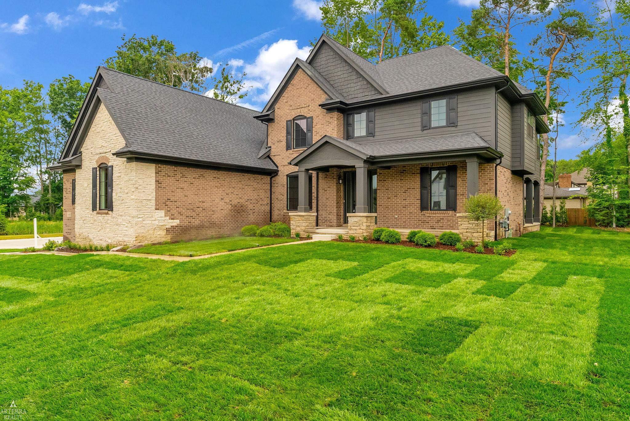 11851 Ovation Court Court