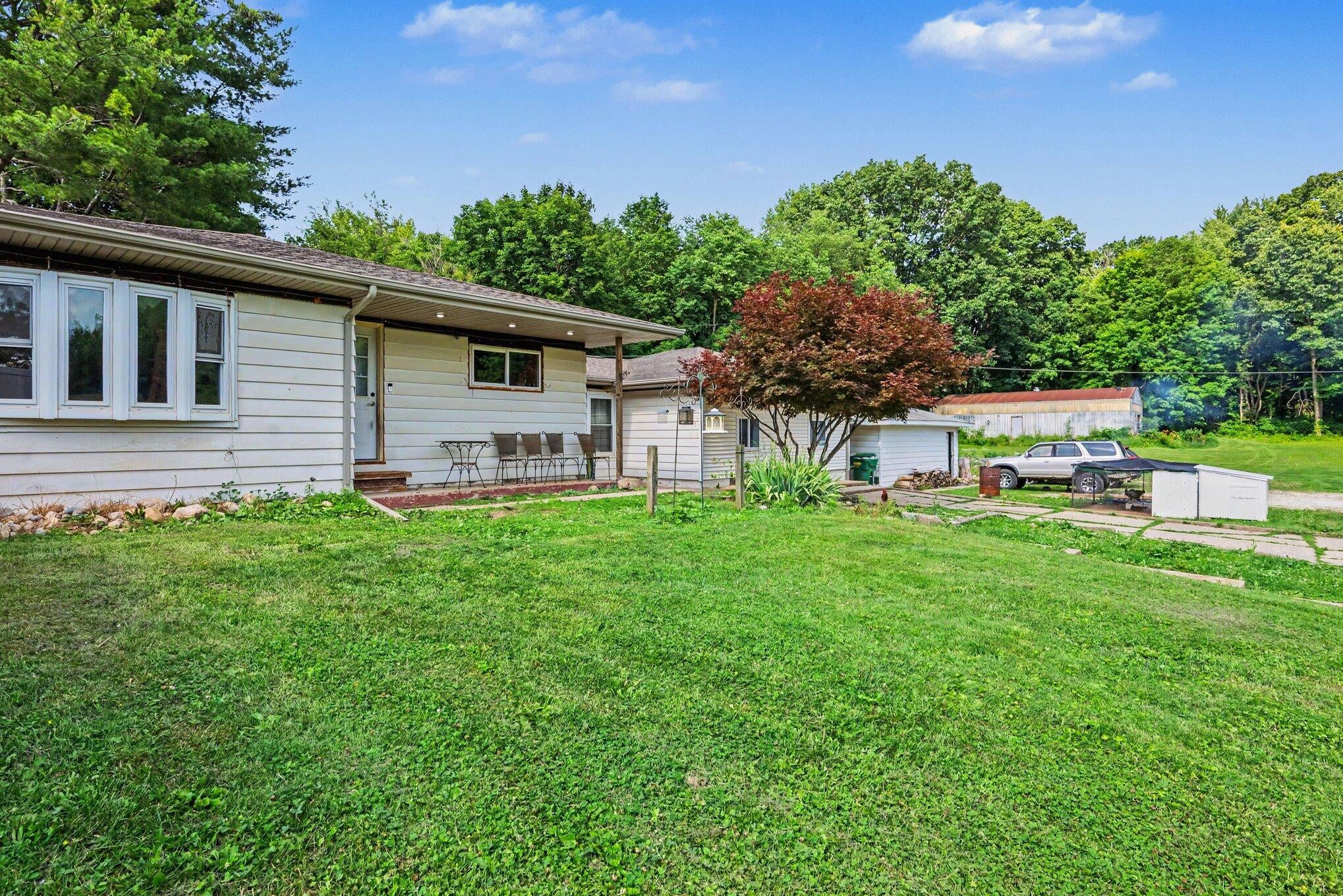 59293 Roberts Road