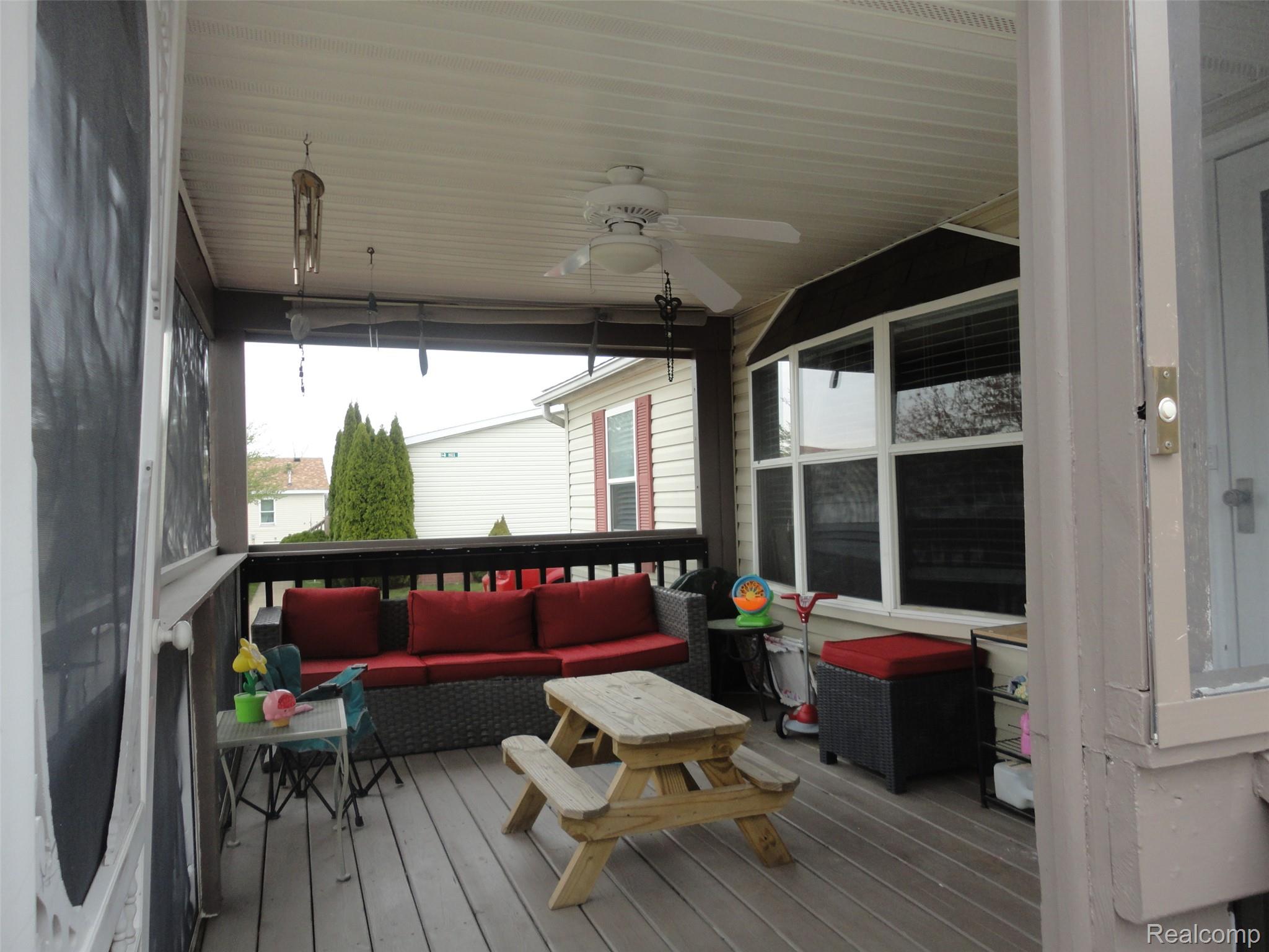 815 Jacobs Landing