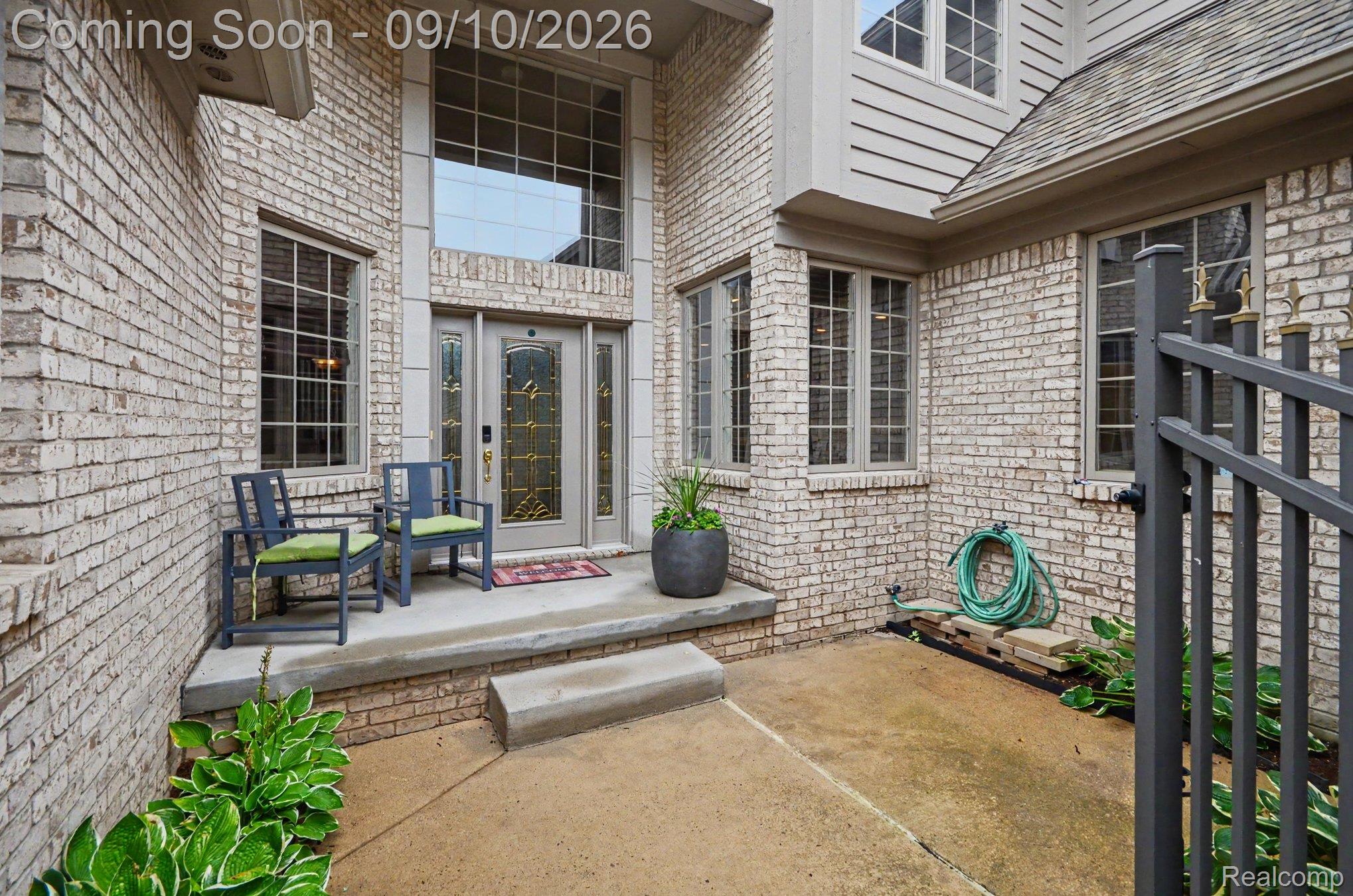 6464 Enclave Drive