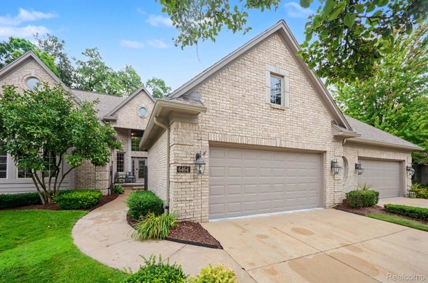 6464 ENCLAVE DR, CLARKSTON, MI 48348 - Image 827ea62432d6f3aa884bab9764e89b4e/765234762