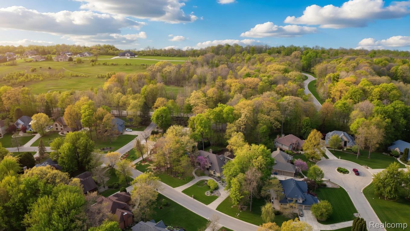 1305 Kings Pointe Road