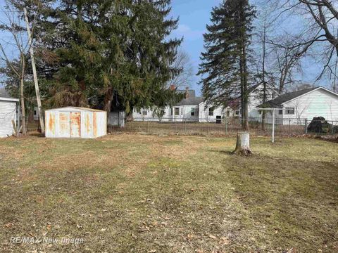 Tiny photo for 131 S Melze Street, Merrill Village, MI 48637 (MLS # 61050201335)