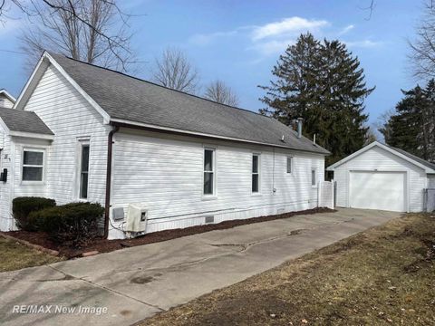 Tiny photo for 131 S Melze Street, Merrill Village, MI 48637 (MLS # 61050201335)