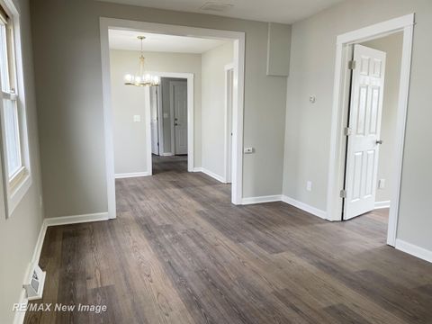 Tiny photo for 131 S Melze Street, Merrill Village, MI 48637 (MLS # 61050201335)