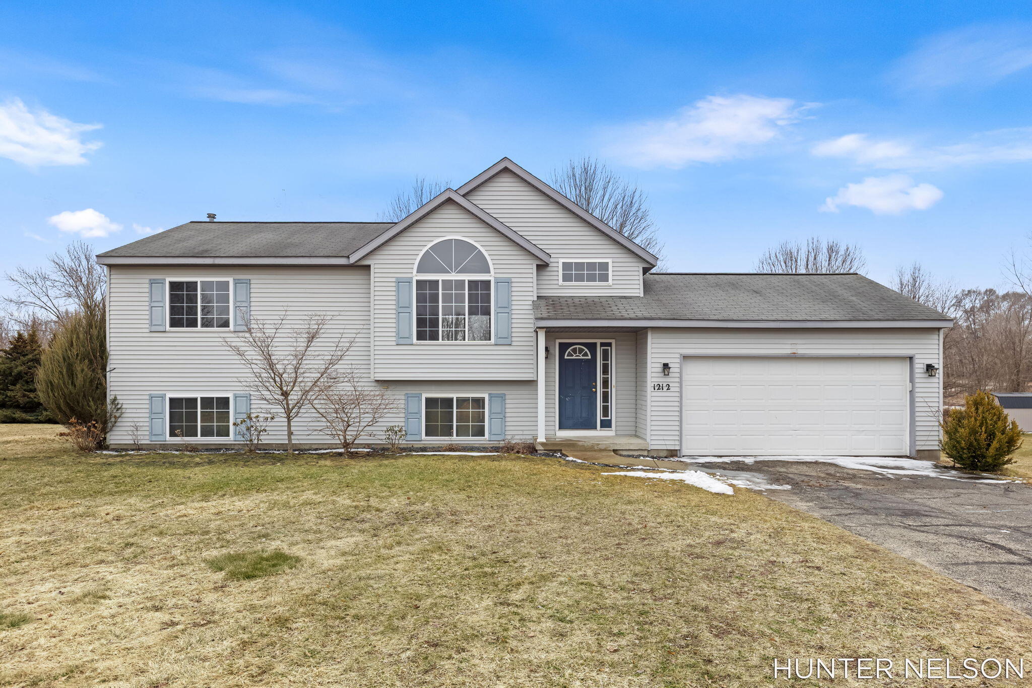 1212 South Hill Drive NW