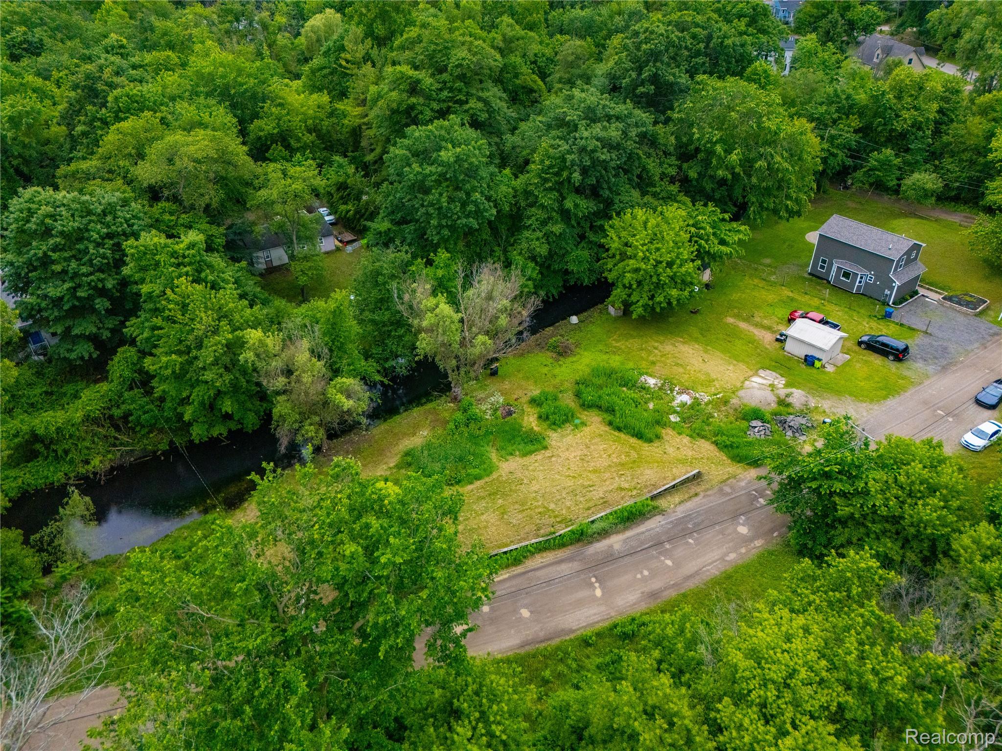 9731 Portage Trail