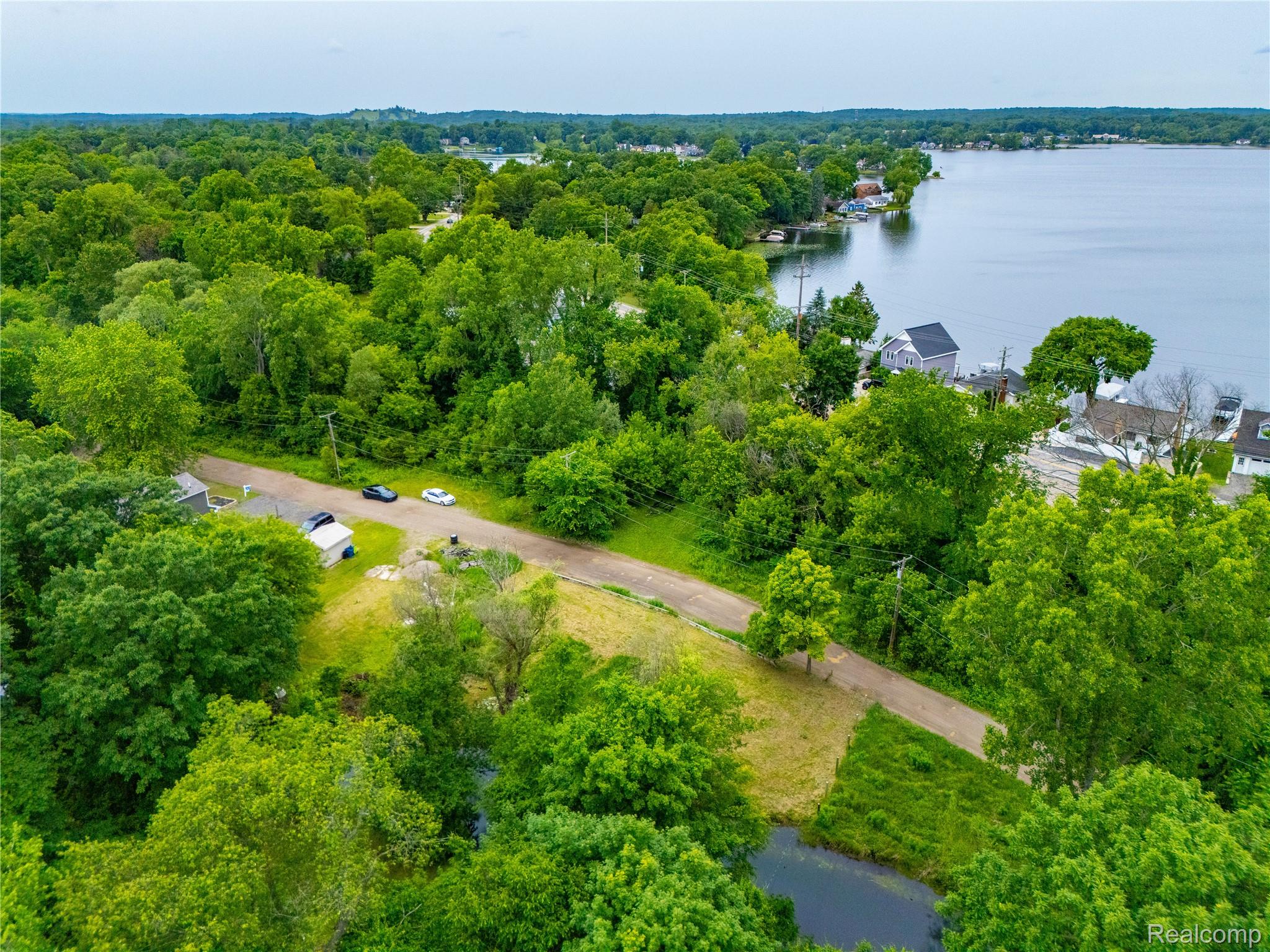 9731 Portage Trail