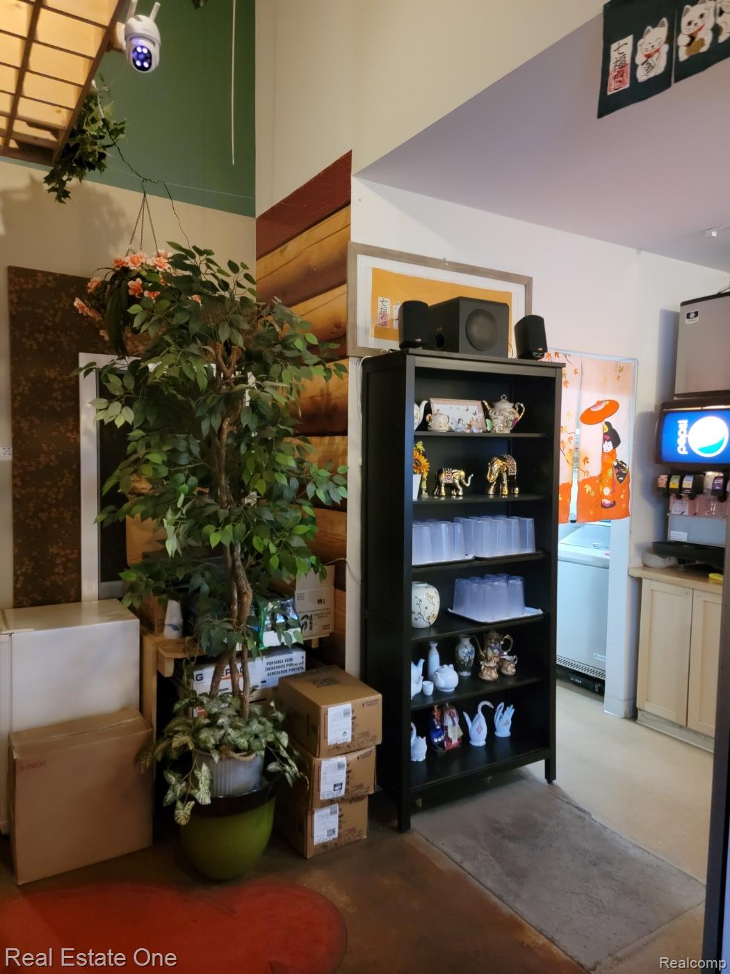 7050 Dexter Ann Arbor Road Suite 100