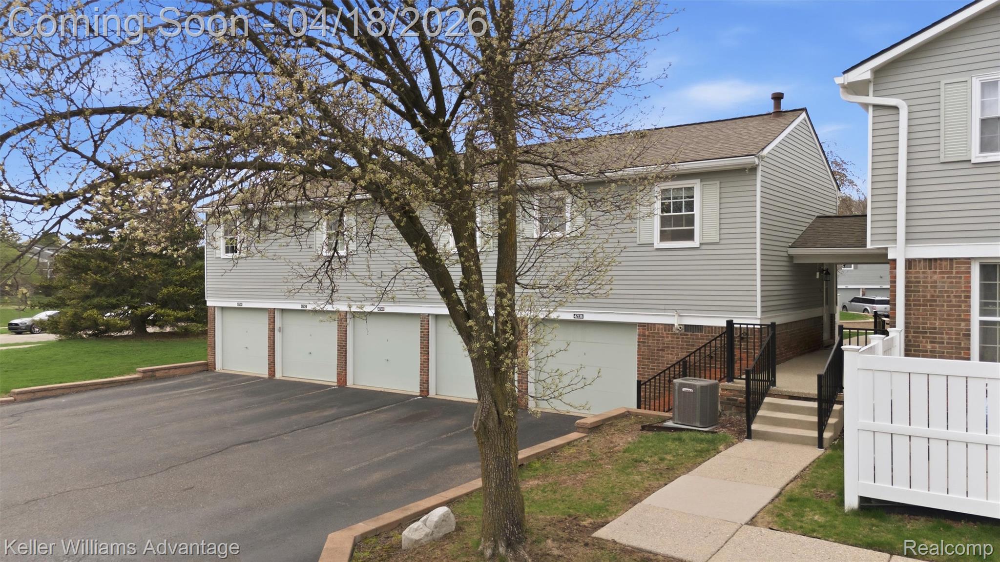 42136 Gladwin Street