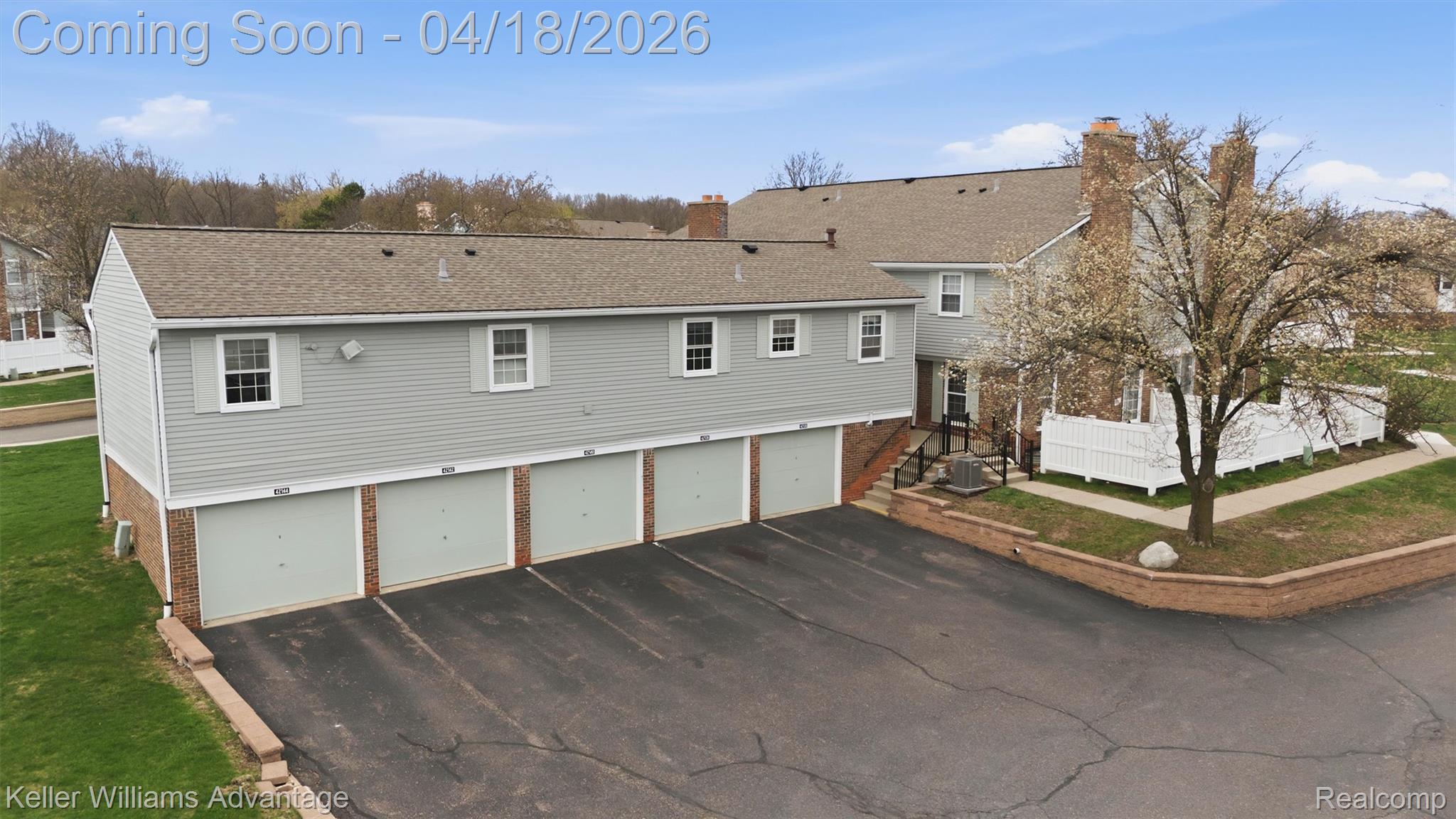 42136 Gladwin Street