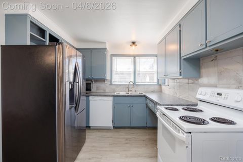 Tiny photo for 8283 Russell Street, Shelby Charter Township, MI 48317 (MLS # 20261020420)