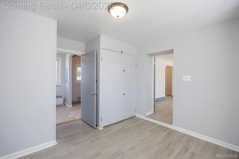 Tiny photo for 8283 Russell Street, Shelby Charter Township, MI 48317 (MLS # 20261020420)