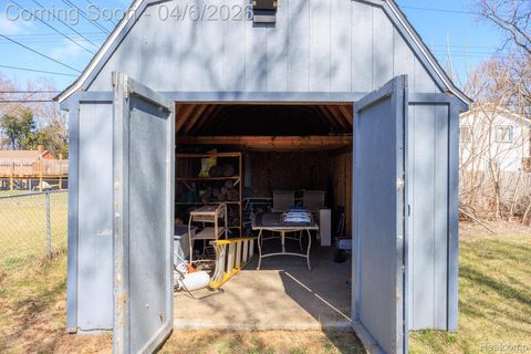 Tiny photo for 8283 Russell Street, Shelby Charter Township, MI 48317 (MLS # 20261020420)