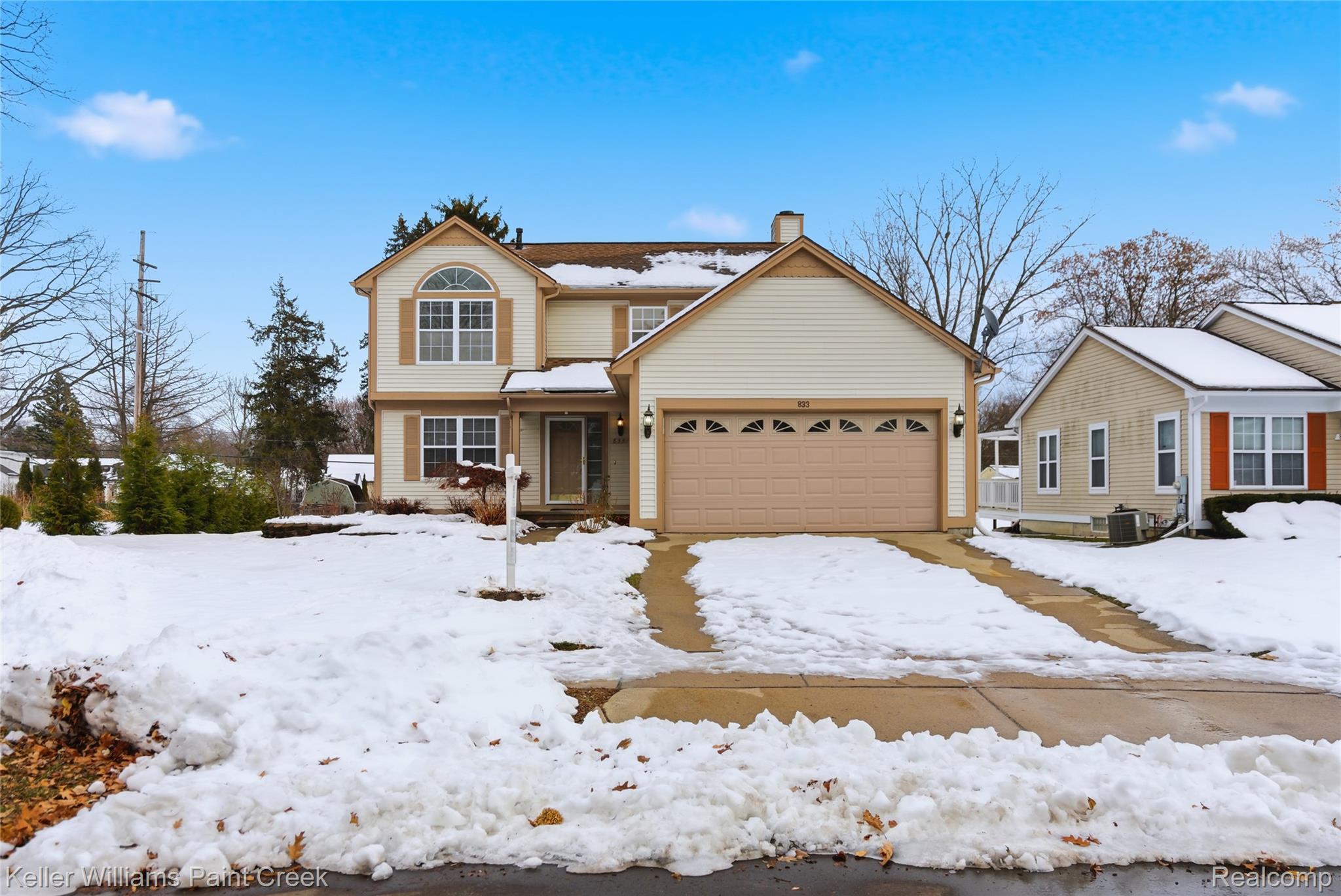 833 Huntclub Boulevard