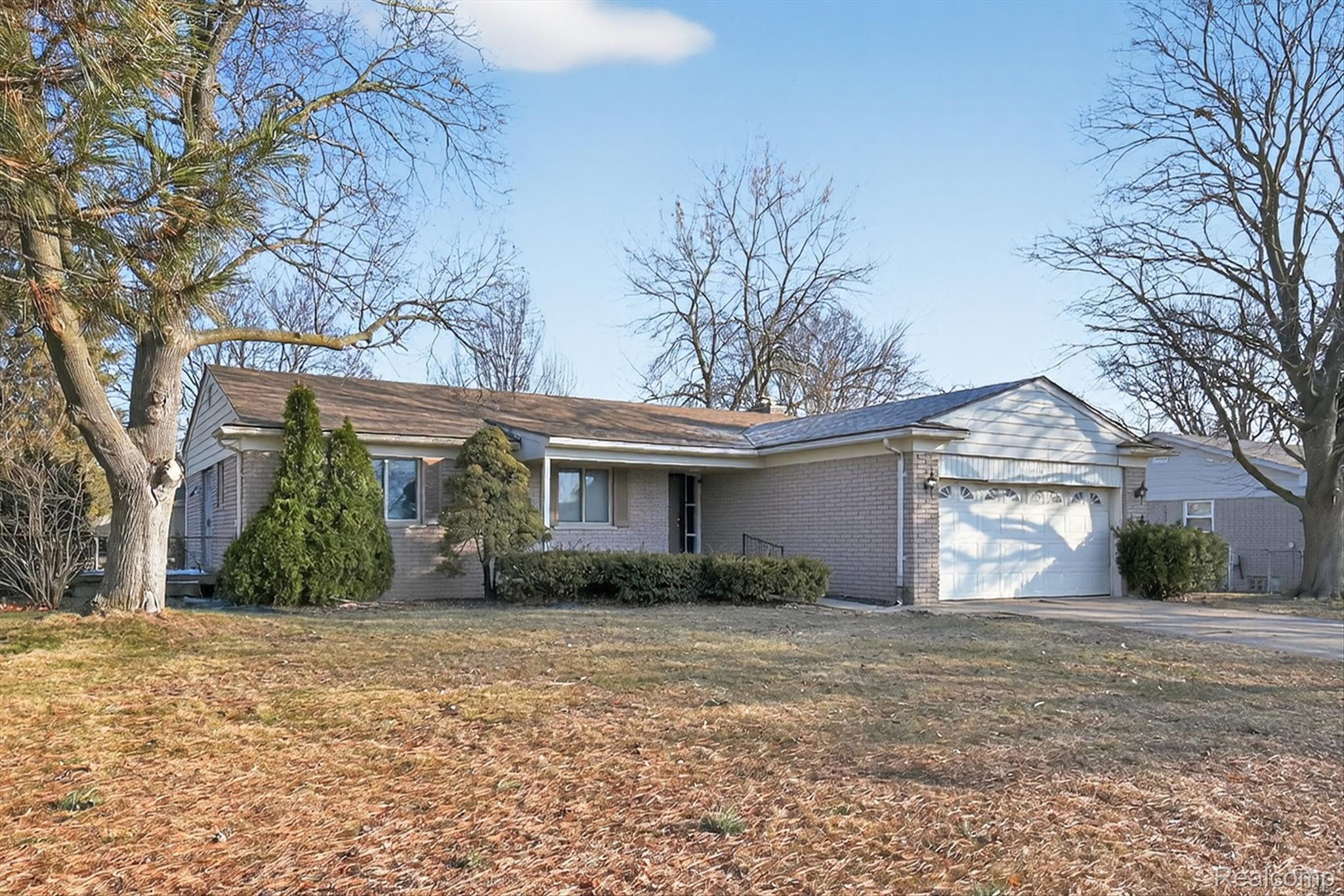 37150 Bennett Street