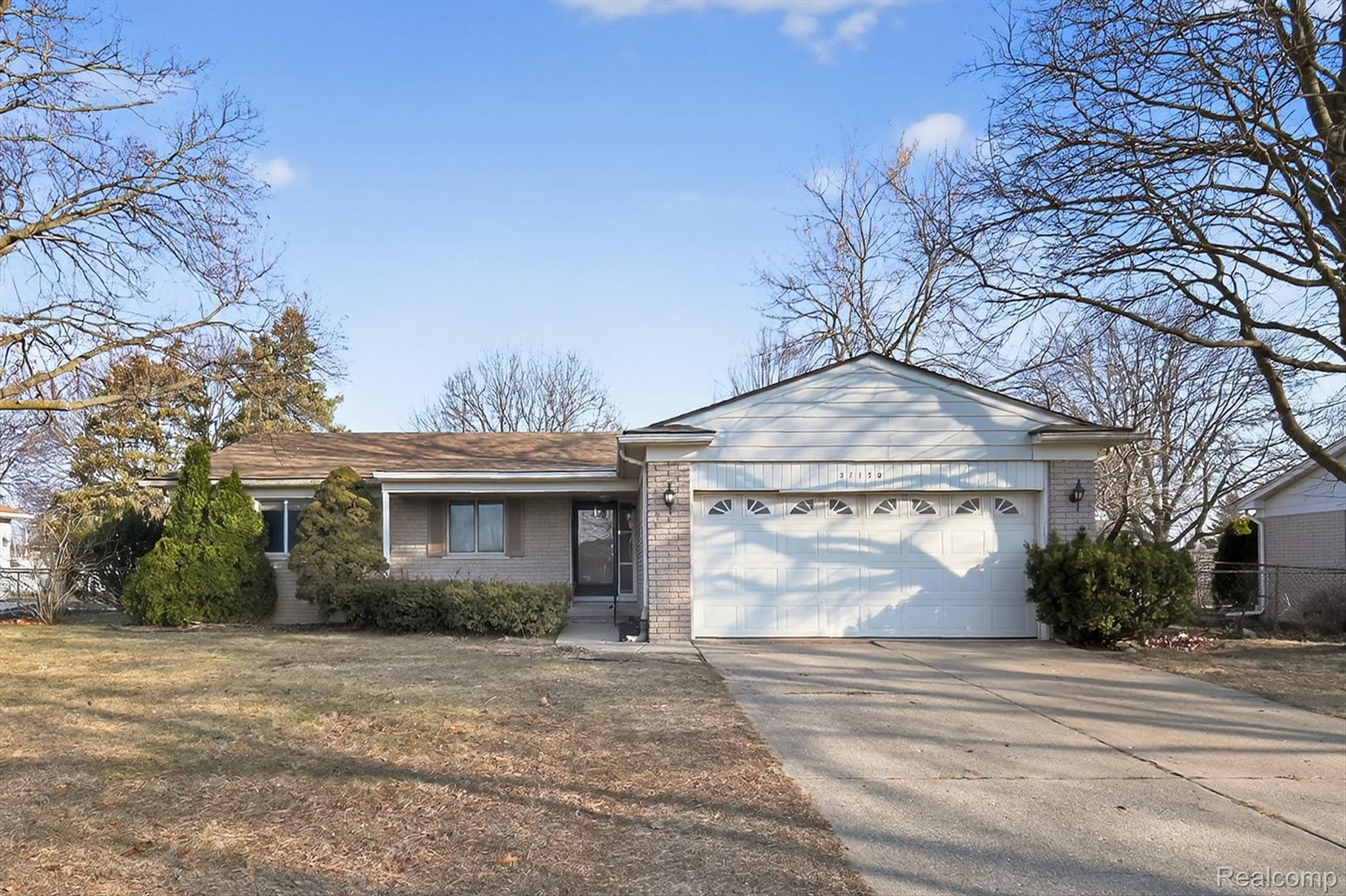 37150 Bennett Street