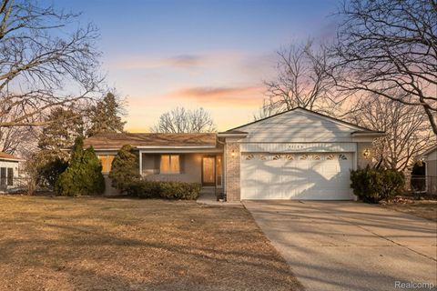 37150 Bennett Street Livonia City MI 48152