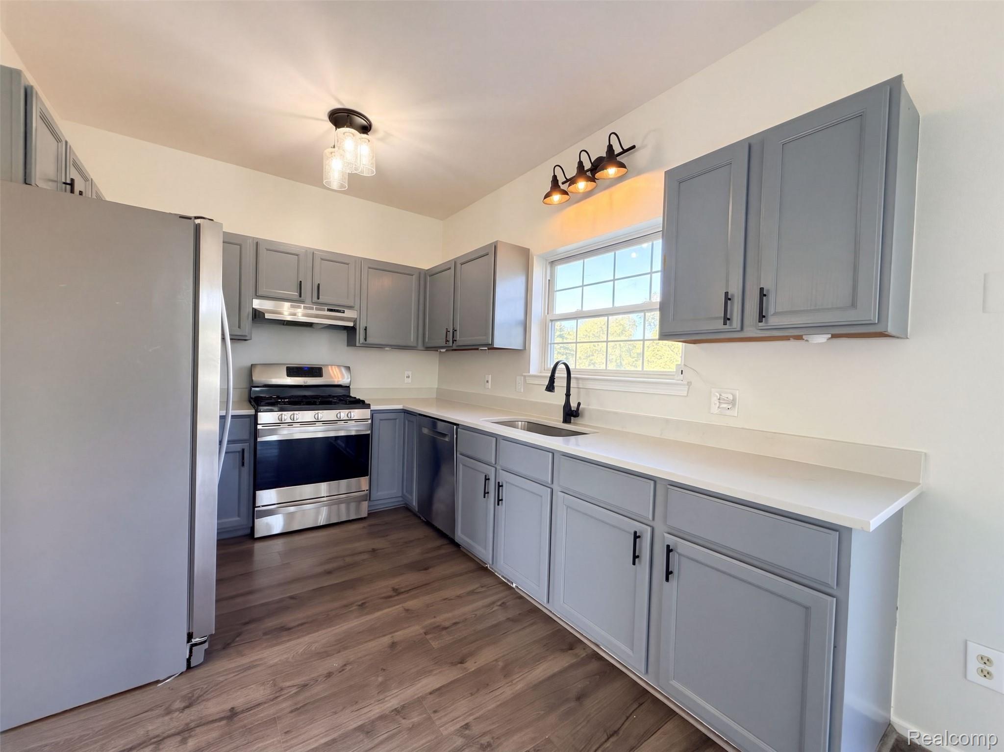 7457 Streamwood Drive