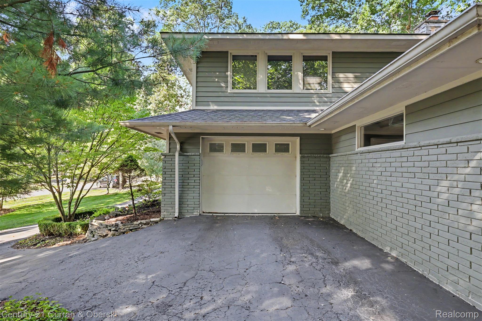 6130 Idlewyle Road