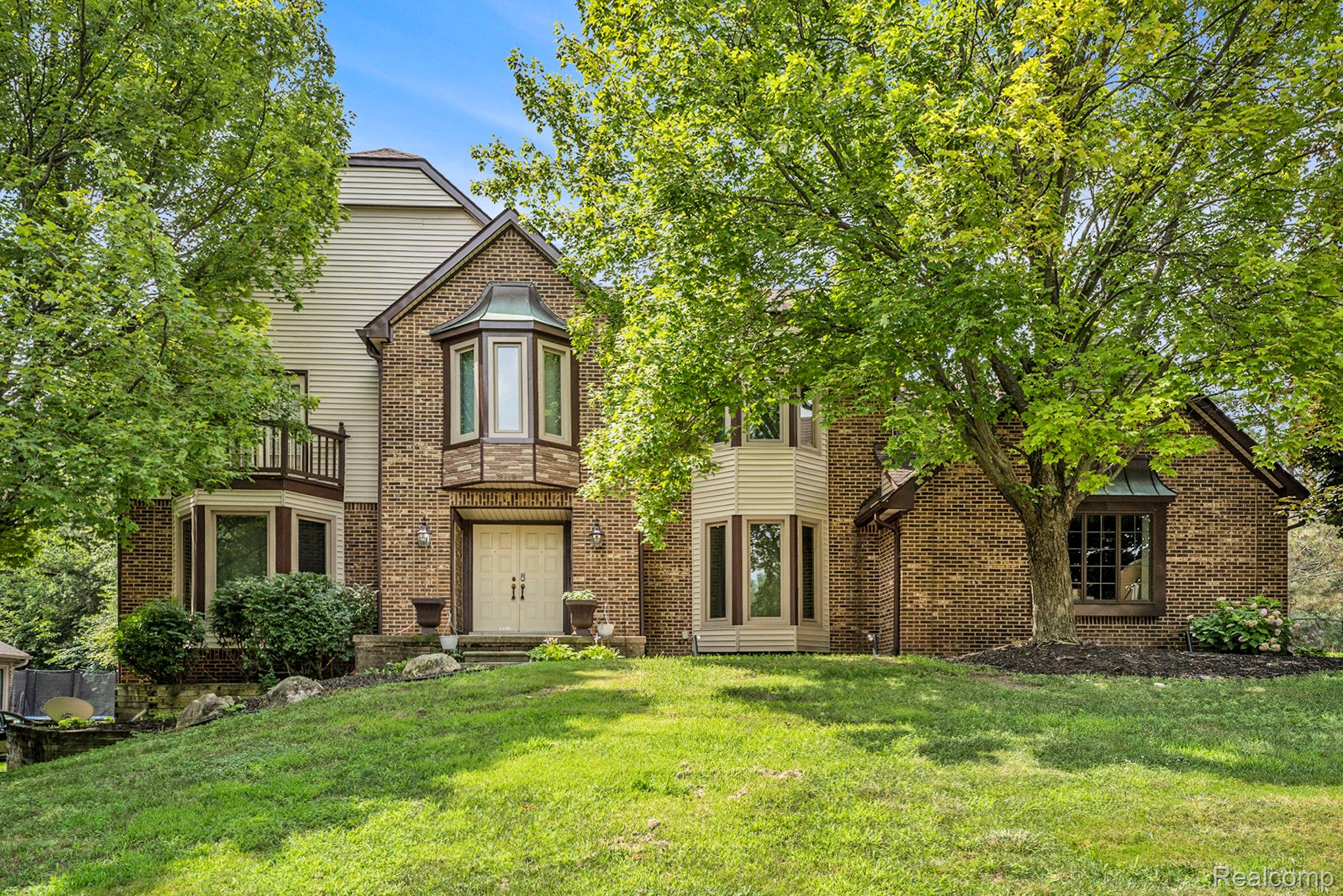 38649 Deerwood Court