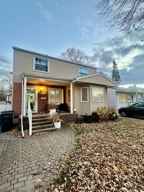 1458 E Hayes Avenue Hazel Park City MI 48030