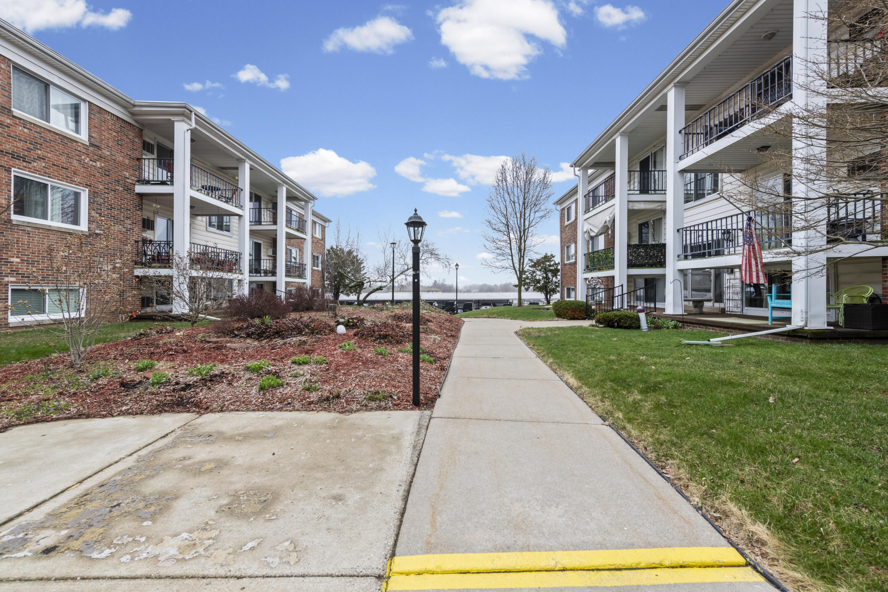 806 W Michigan Avenue 205E