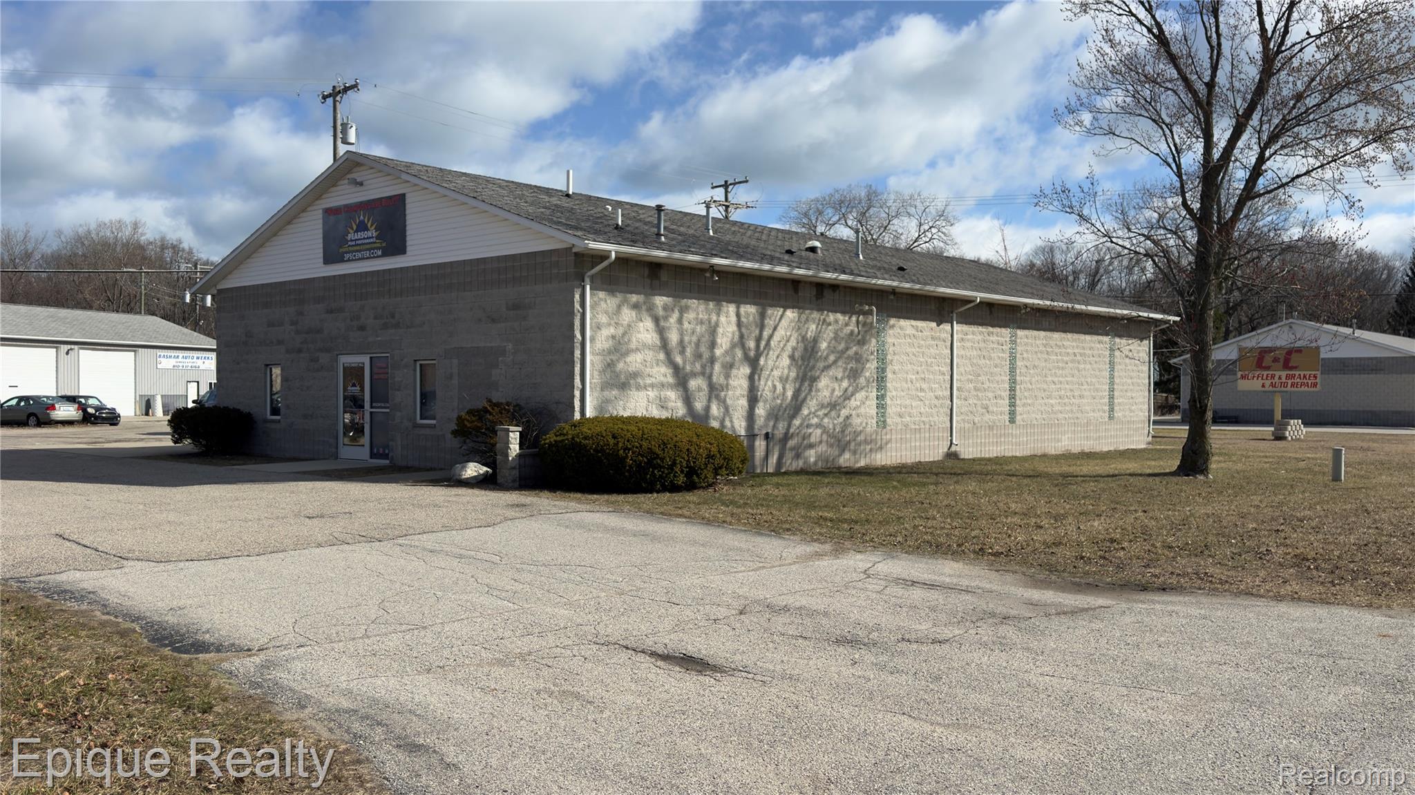 2970 Cherryhill Drive