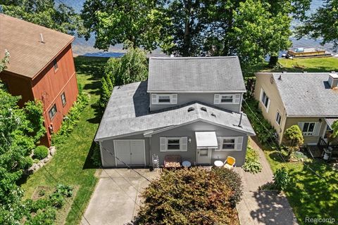 1500 Clark Lake Road Brighton City MI 48114