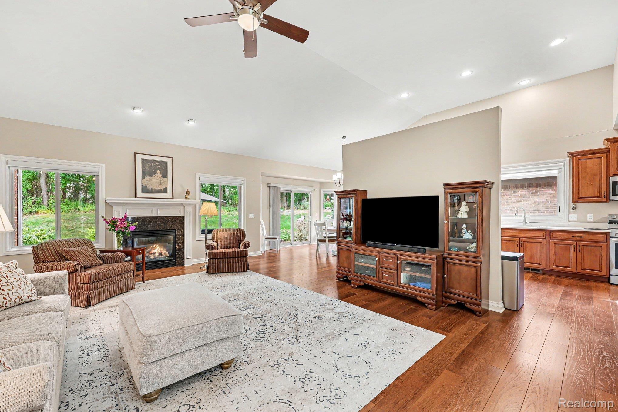 59413 Glacier Club Drive