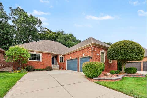 Photo of 59413 Glacier Club Drive, Washington Township, MI 48094 (MLS # 20261059448)