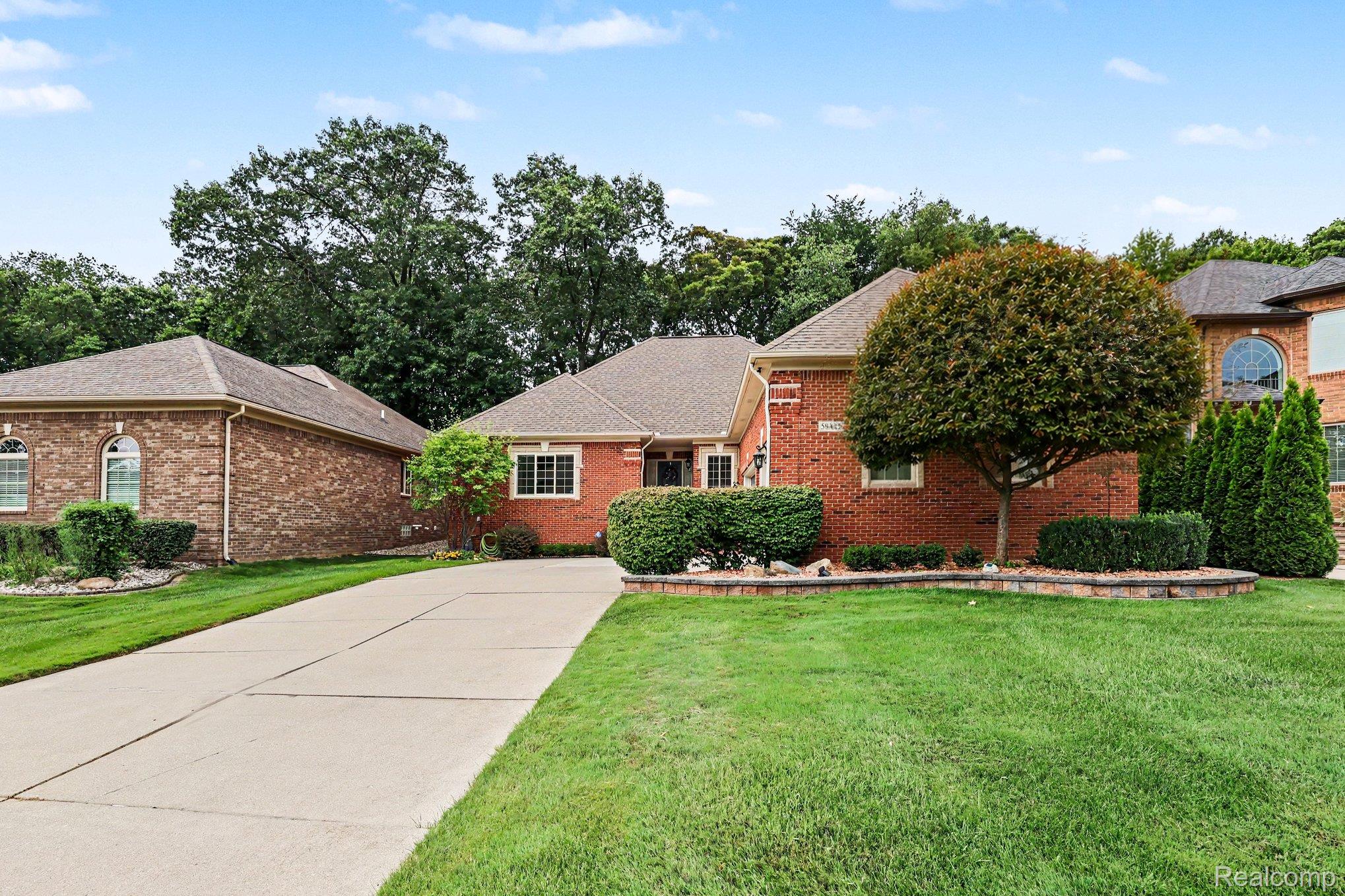 59413 Glacier Club Drive
