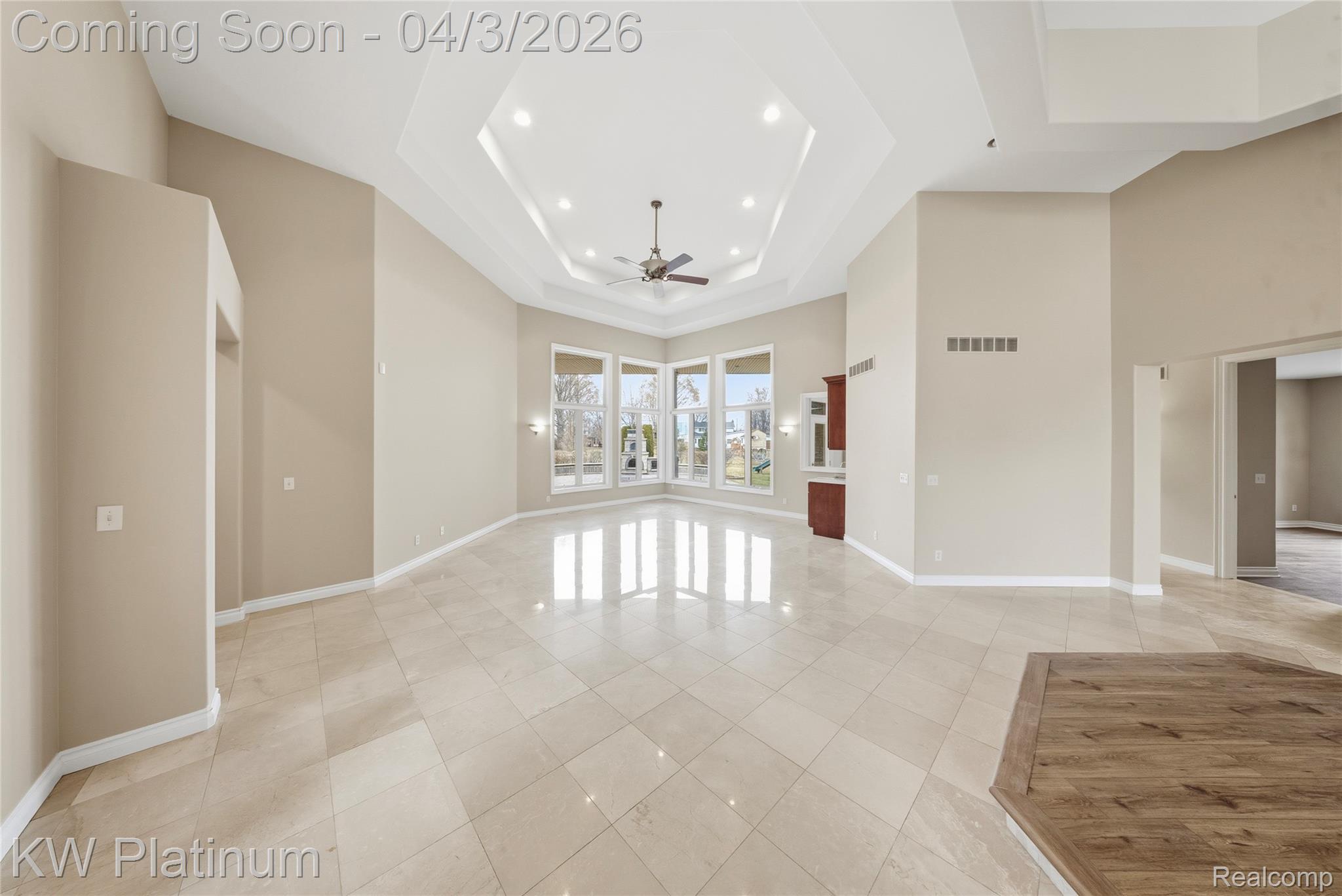 48877 Point Lakeview Drive
