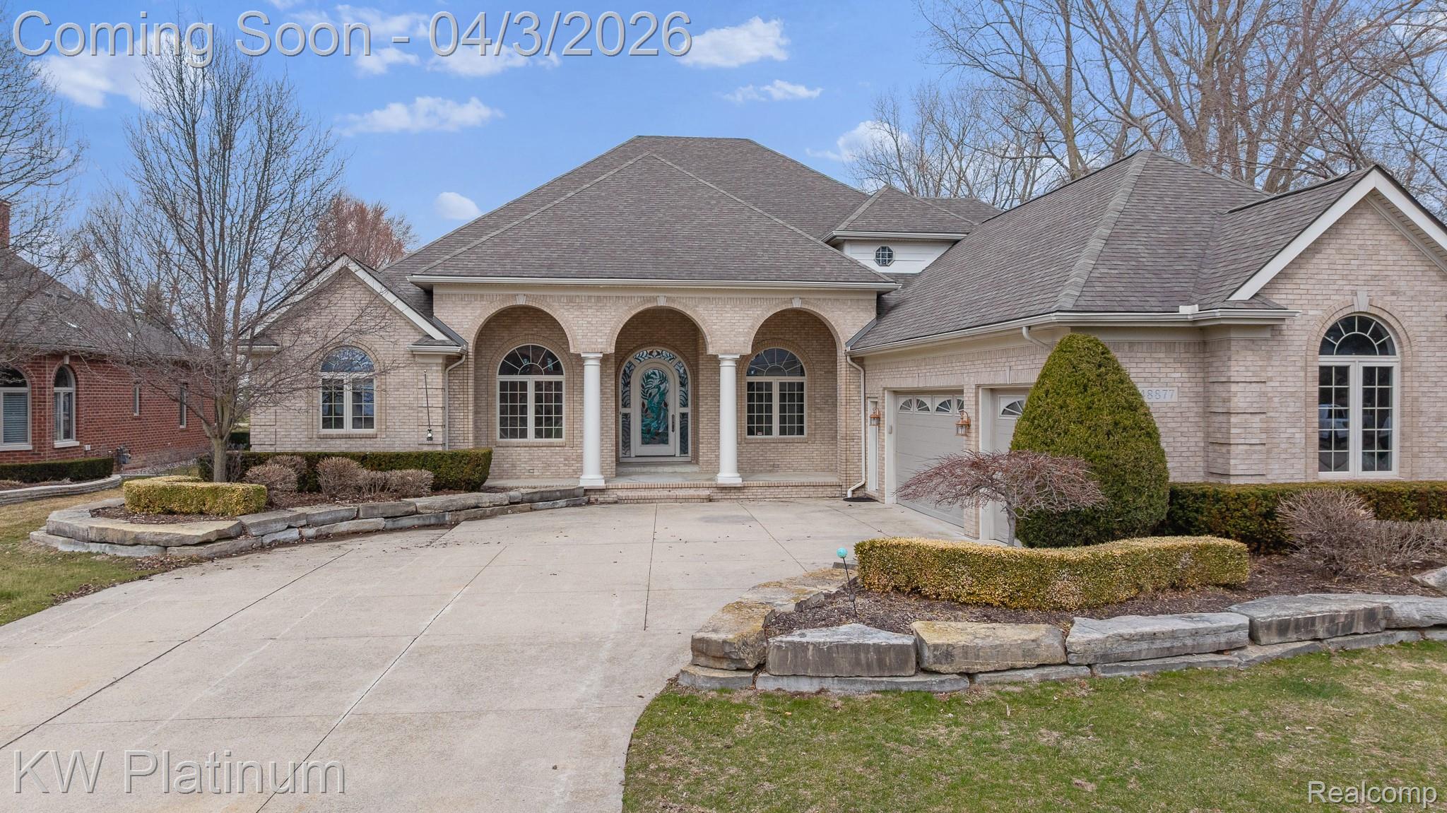 48877 Point Lakeview Drive