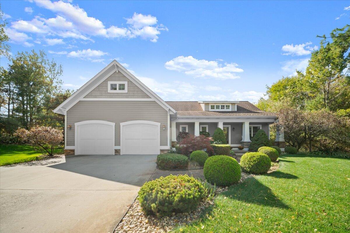 4522 Oakwood Court SE