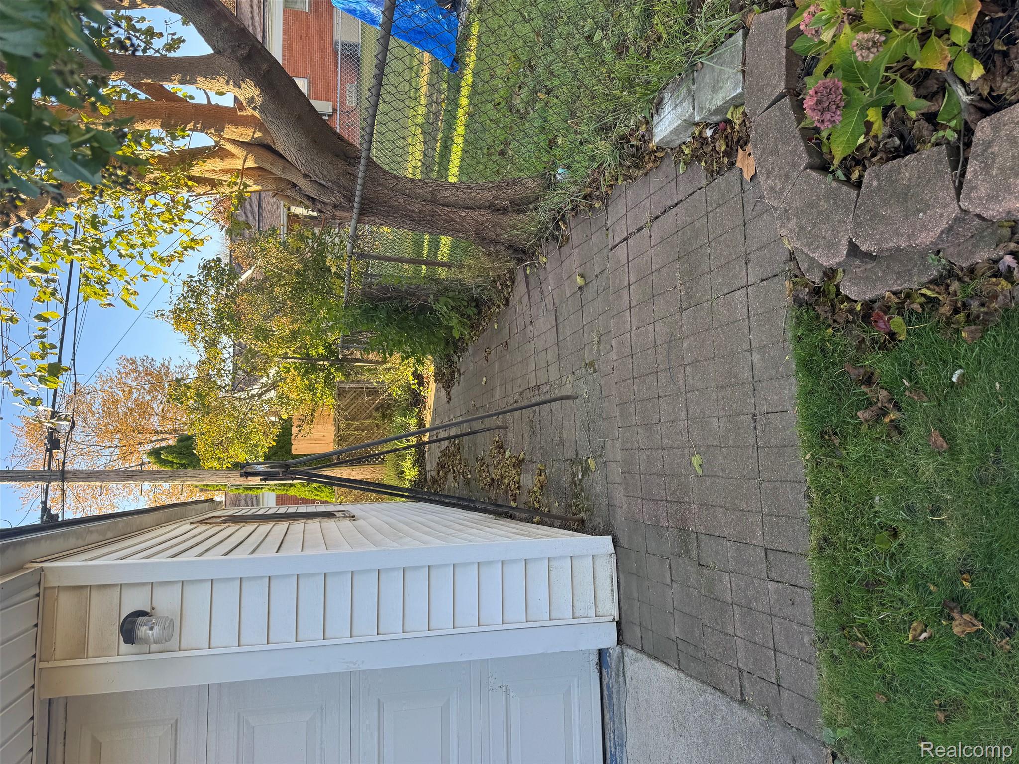 33145 Shawnee Street