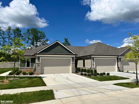 5694 Lakeway Drive Brighton Township Livingston MI 48116