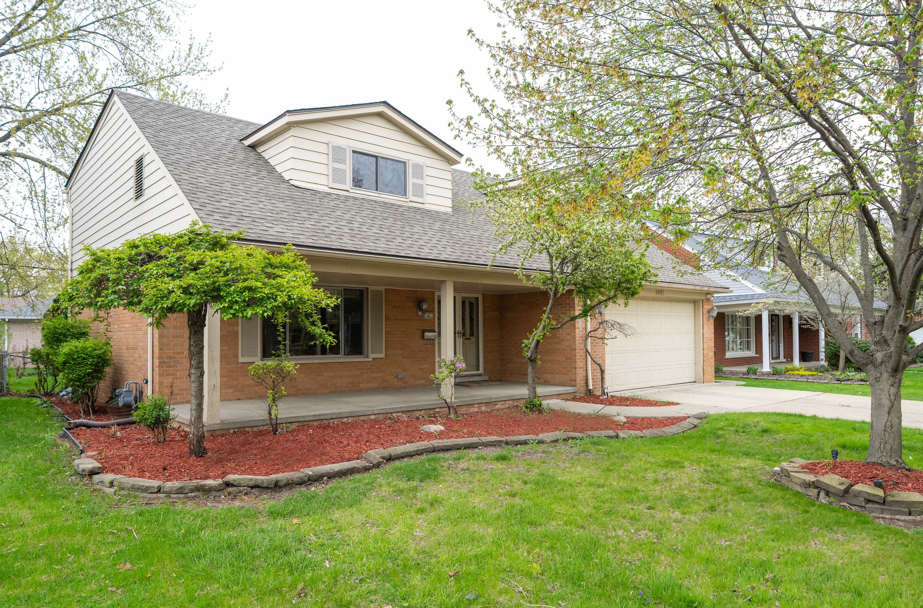 1451 EDMUNDTON Drive