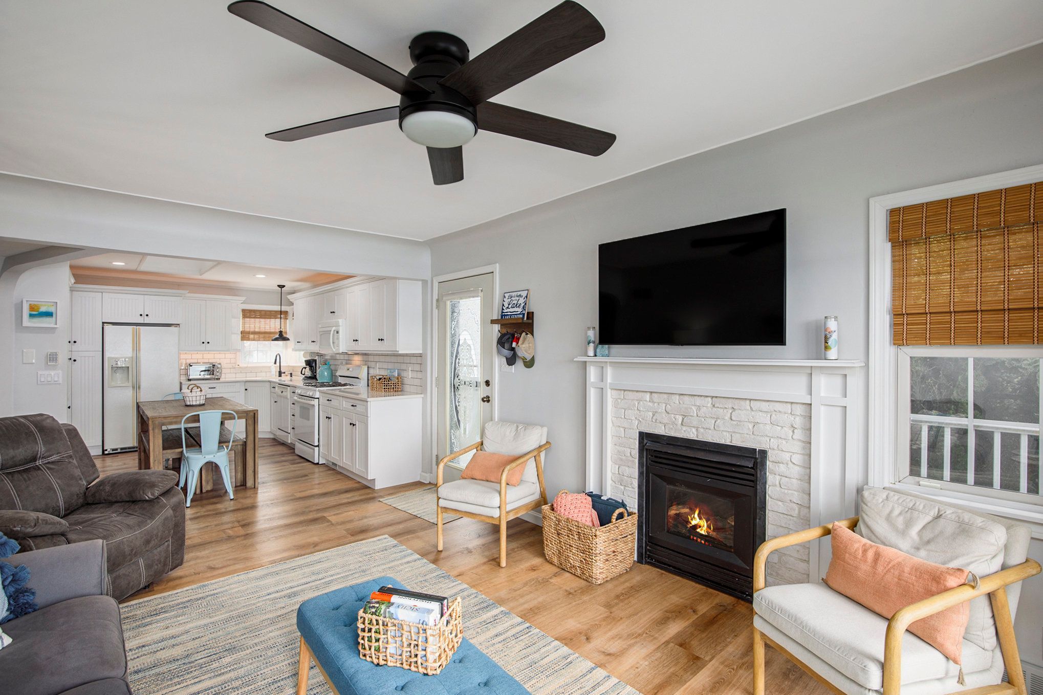 13147 LAKE SHORE Drive