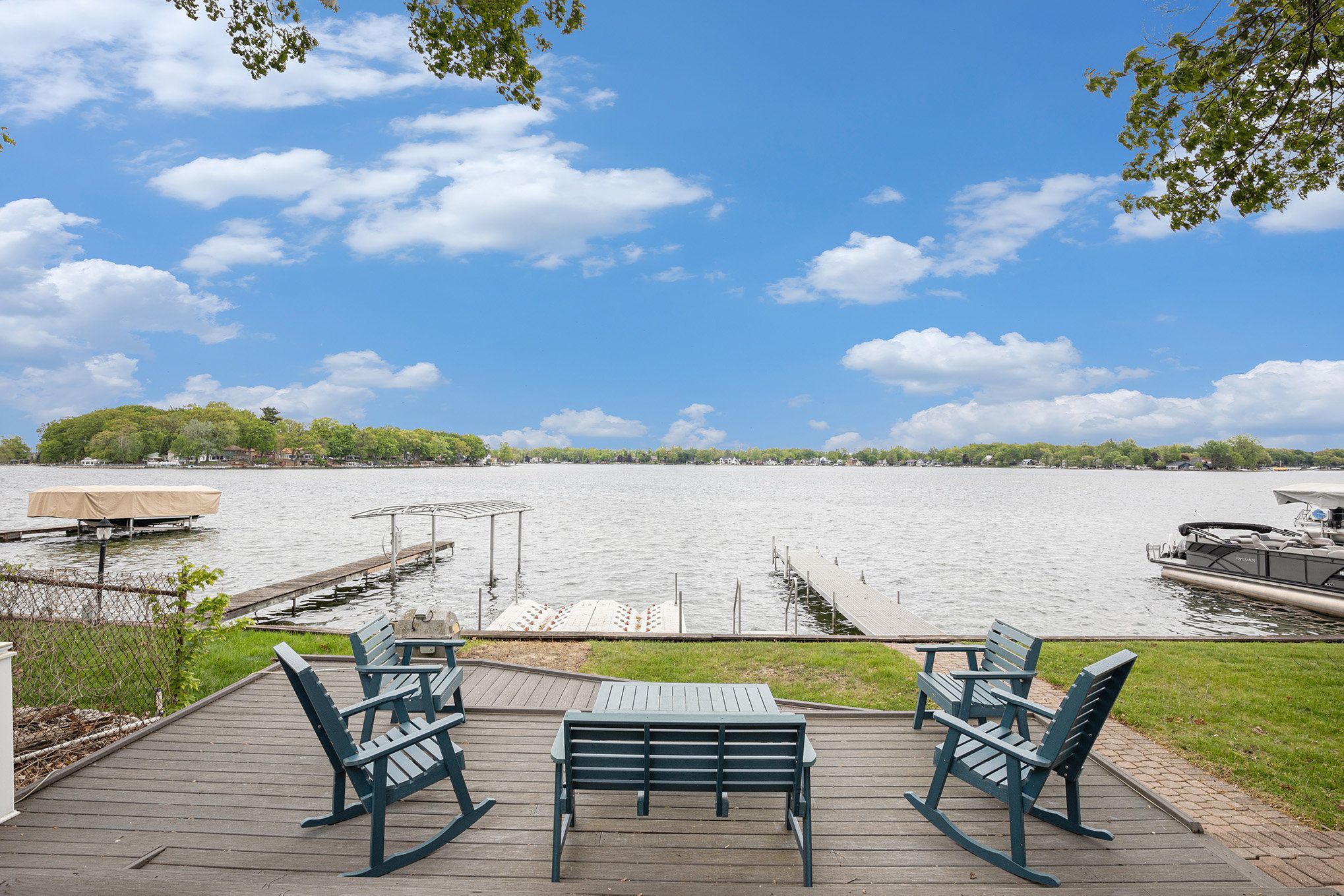13147 LAKE SHORE Drive