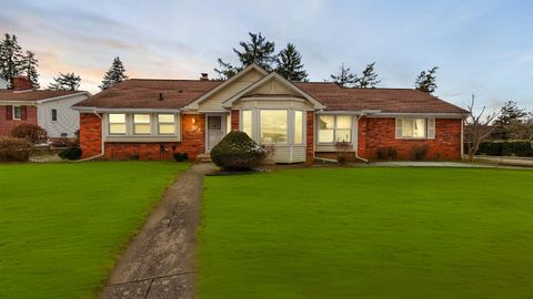36906 BRITTANY HILL Drive Farmington City MI 48335
