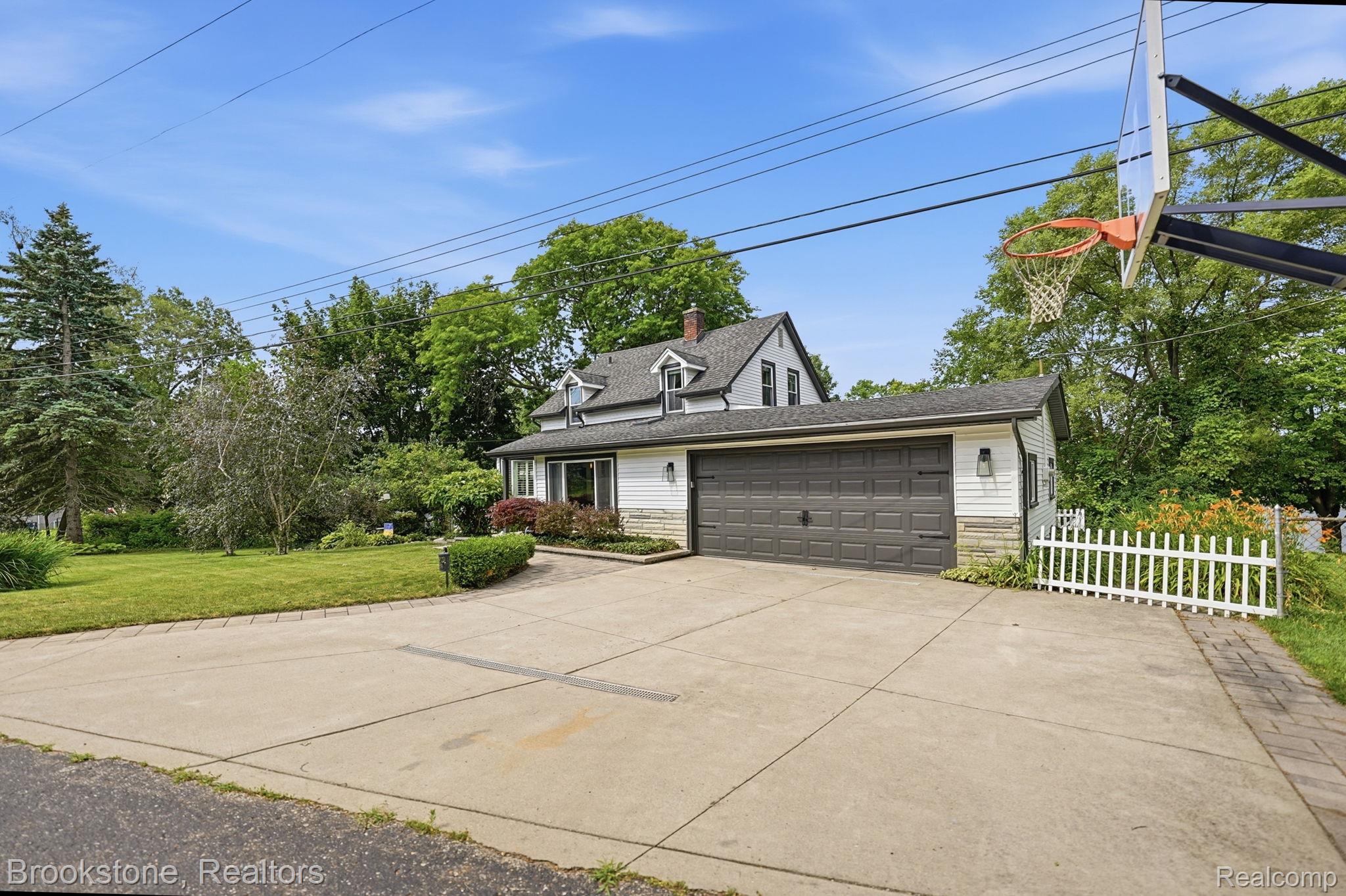 4174 Meyers Road