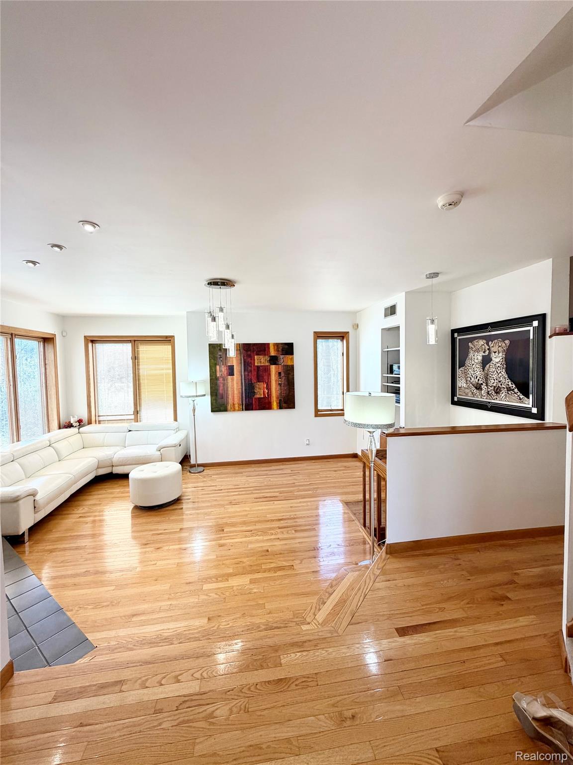 Properties Available 3 - 3 10655 Beardslee Road