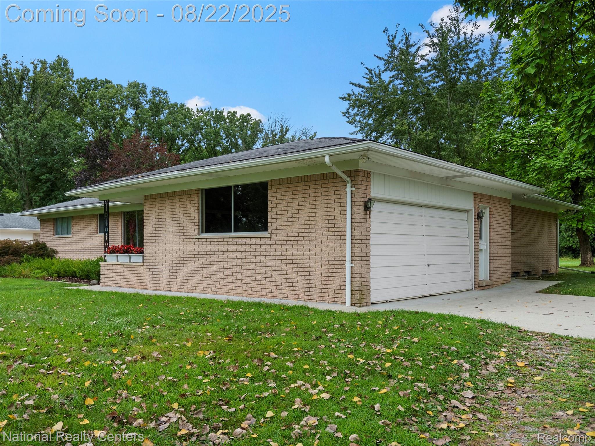6525 Norton Drive
