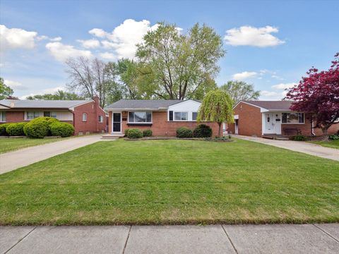 21000 SAINT GERTRUDE Street St Clair Shores City MI 48081