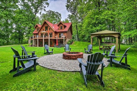 4380 Donnely Road Leoni Township MI 49201